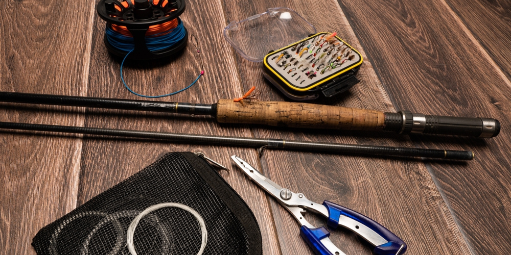 how to string a fishing pole with a spinning reel
